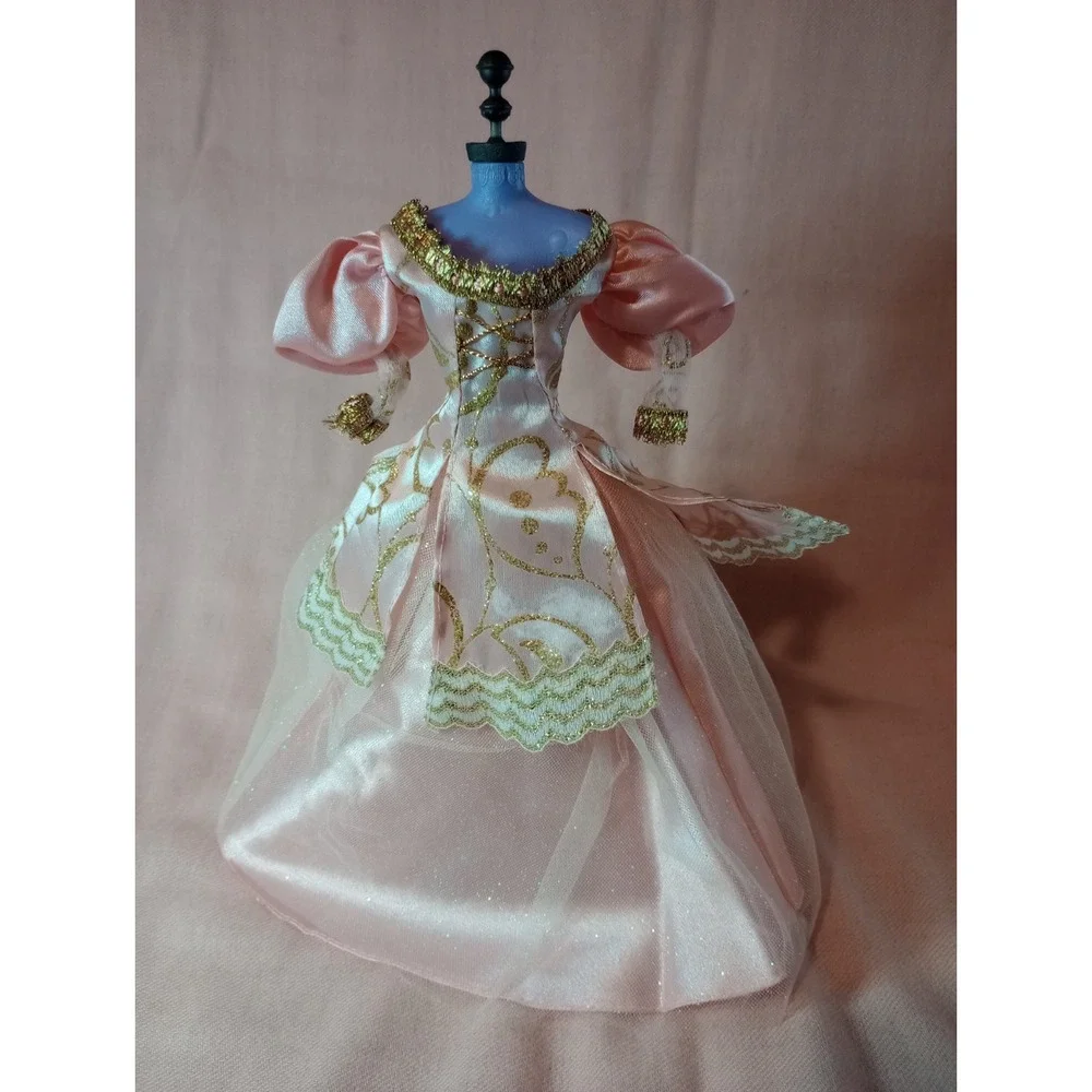 Vintage 1997 Mattel Barbie Princess Rapunzel Pink Gold Gown Dress Outfit Only